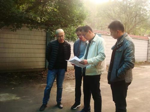 永安市工業(yè)信息化局副局長(zhǎng)一行蒞臨富興建設(shè)公司開展年終歲尾專項(xiàng)檢查——陳赫.jpg