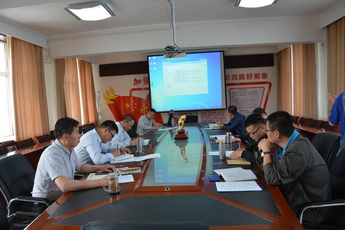 中共海西東諾公司黨支部舉行意識形態(tài)工作專題會現(xiàn)場_調整大小.jpg