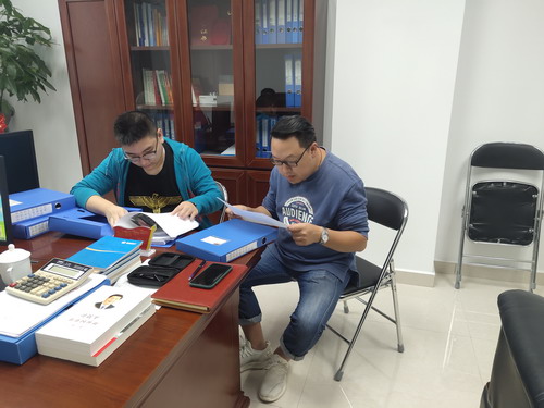 ?？剖∶?#65533;?劉敏 福州市工業(yè)和信息化局領導到福建省民用爆破器材有限公司進行安全檢查_調整大小.jpg