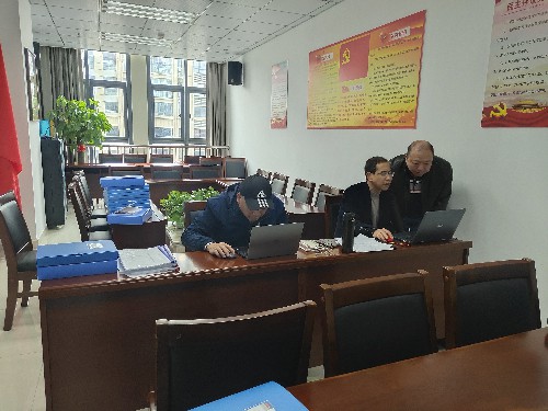 ?？剖∶?#65533;?劉敏 福州市工信局組織民爆行業(yè)專家到省民爆開展安全生產(chǎn)標(biāo)準(zhǔn)化達(dá)標(biāo)考評3~1.jpg