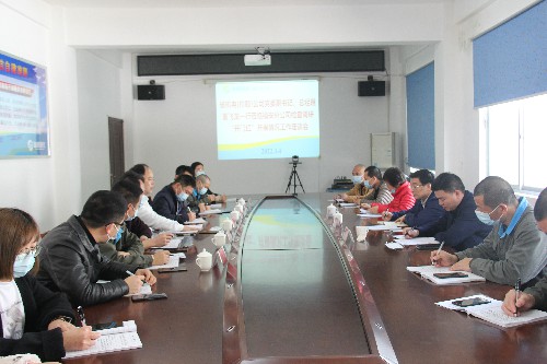 福安分公司胡廷淦：圖為董飛龍一行到福安分公司檢查調(diào)研“開(kāi)門(mén)紅”工作~1.jpg