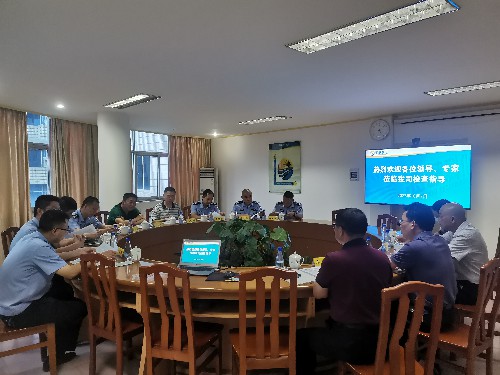 富興建設公司+譚立�? 省公安廳治安管理總隊八支隊支隊長陳易純一行到海峽科化富興建設公司開展安全檢查工~1.jpg