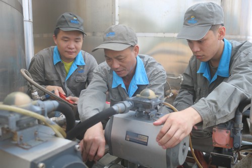 格式工廠龍巖分公�?吳瑤+現(xiàn)場實操.jpg